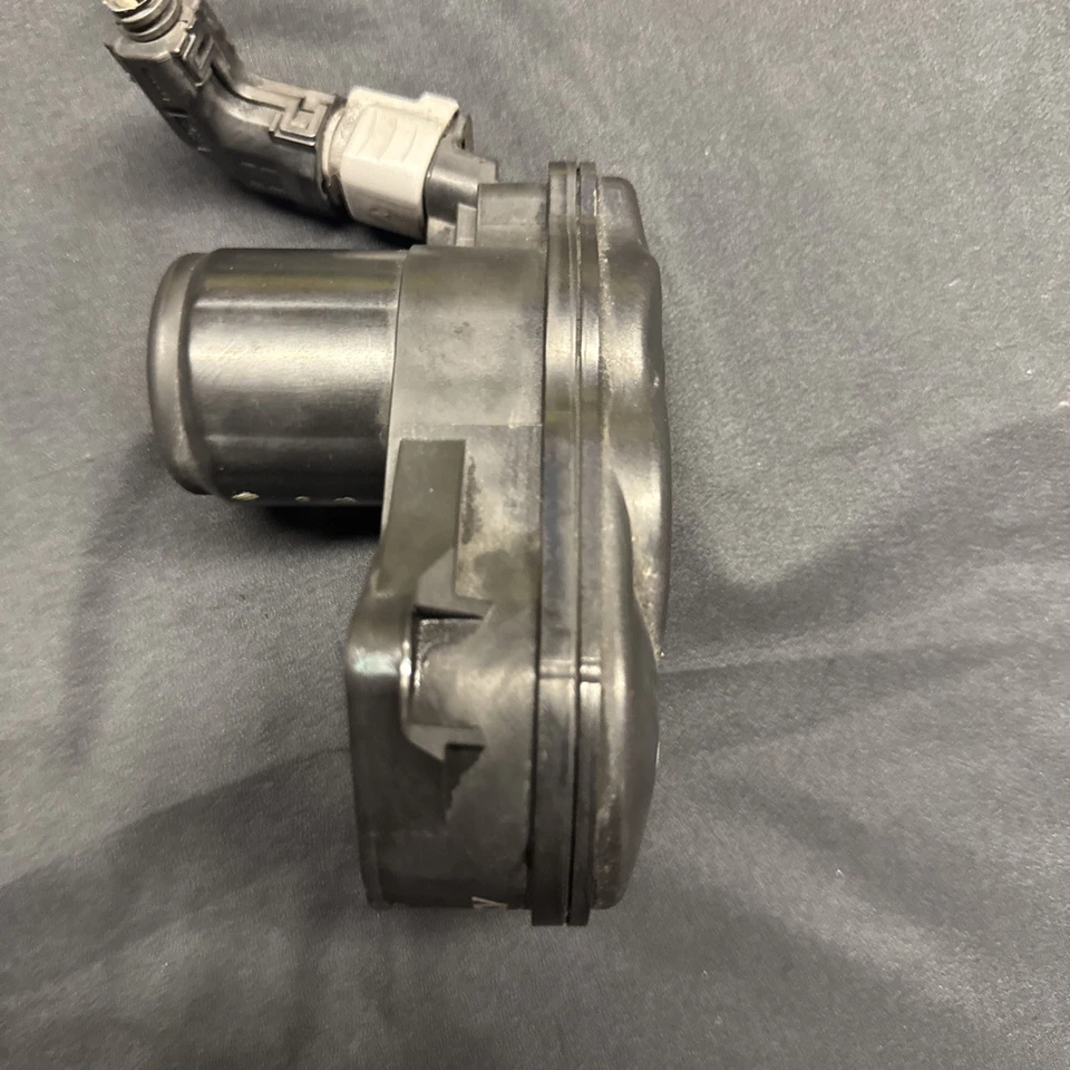 Conjunto de actuador de freno de estacionamiento genuino TOYOTA CAMRY AXVA7# 18-22 46310-33010 OEM (R Foto 4 de 4