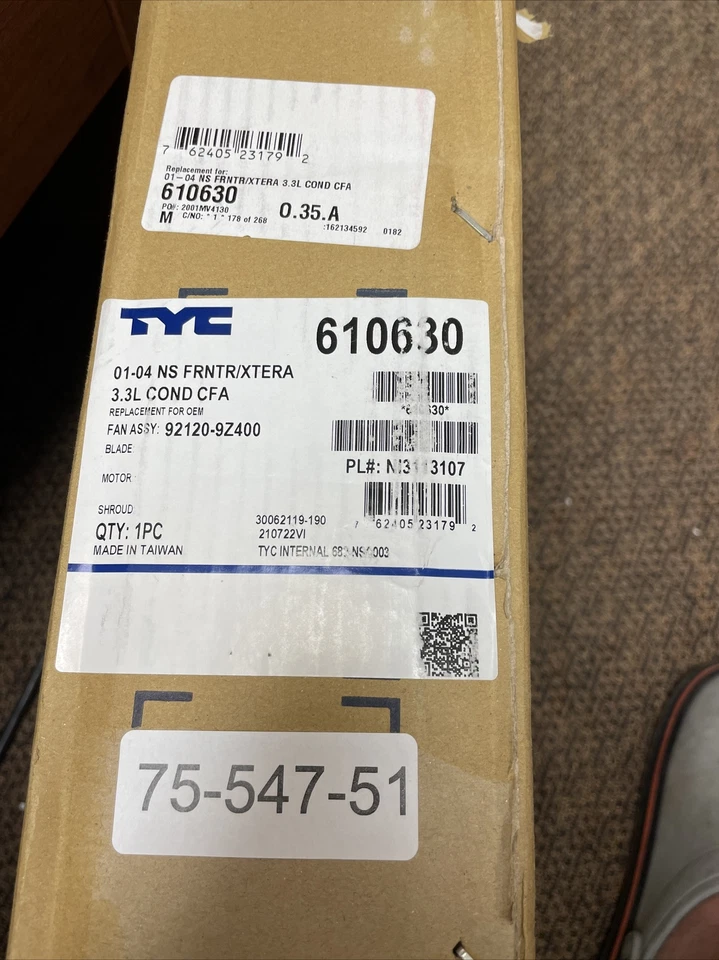 Conjunto de ventilador condensador aire acondicionado TYC 610630 para Nissan Frontier Xterra 2001-2004 Foto 2 de 4