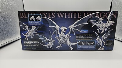Bandai Namco Blue-Eyes White Dragon Yu-Gi-Oh! Plastic Model Kit