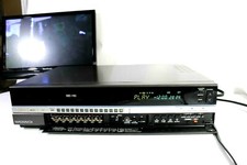Vintage VR9510AT01 Magnavox HQ VHS