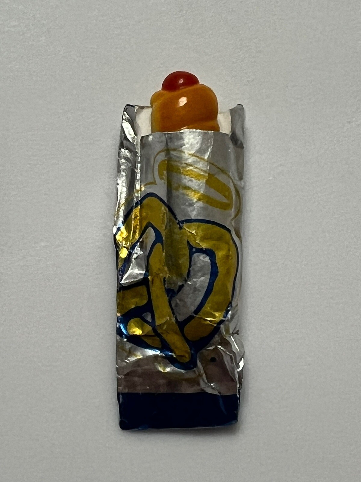 5 Surprise Foodie Mini Brands Series 2: Auntie Anne's Pretzel Dog Collectible Toy