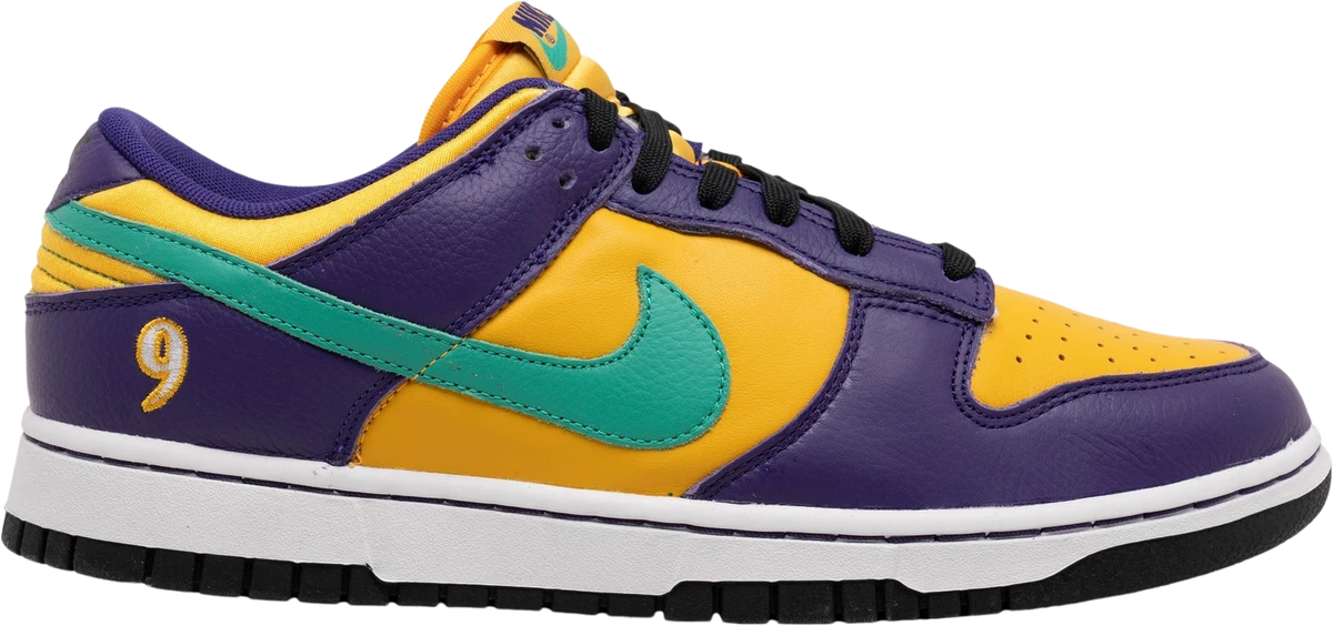 Lisa Leslie x Nike Mns Dunk Low \'Sparks\' Cc4 Size 7 - Lisa Leslie x Nike Dunk Low Sparks W for sale  main image 2