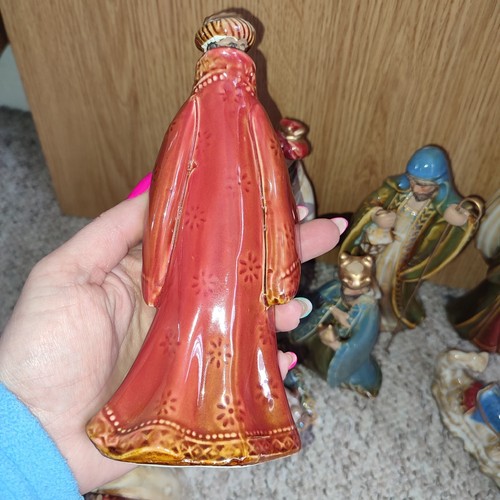 Vintage Large 48cm Deluxe Porcelain Christmas Nativity Scene -Detailed Figurines - Picture 14 of 24