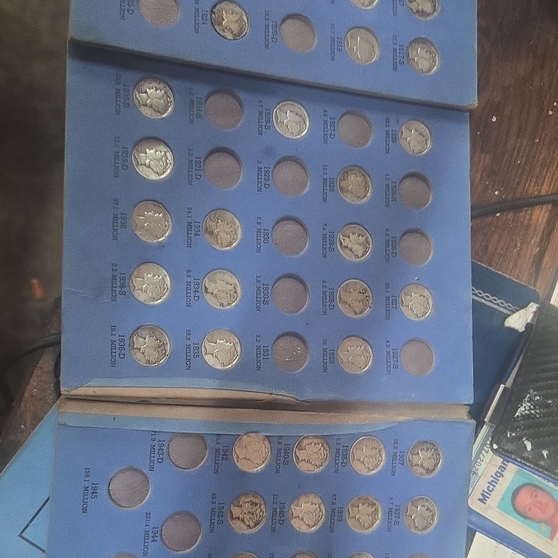 Mercury Dime 10C Silver Collection 1935-1938 in Whitman Folder