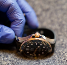 OMEGA Seamaster Diver 300M Sedna Gold Watch Complete Set Ref. No. 21022422001002 5