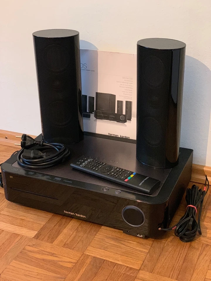 HARMAN KARDON BDS 2 Blu Ray Home Cinema System mit 2x SAT-TS60 Lautsprecher