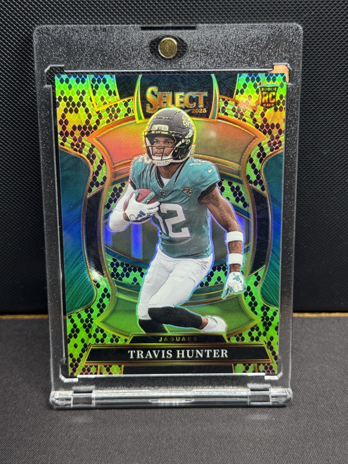 2025 Panini Select Football-Travis Hunter #28 Black & Green Snakeskin 2/2 SSP