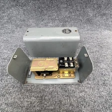 Allen Bradley 849-ZAD32 SER B 600VAC Pneumatic Timing Relay New Other