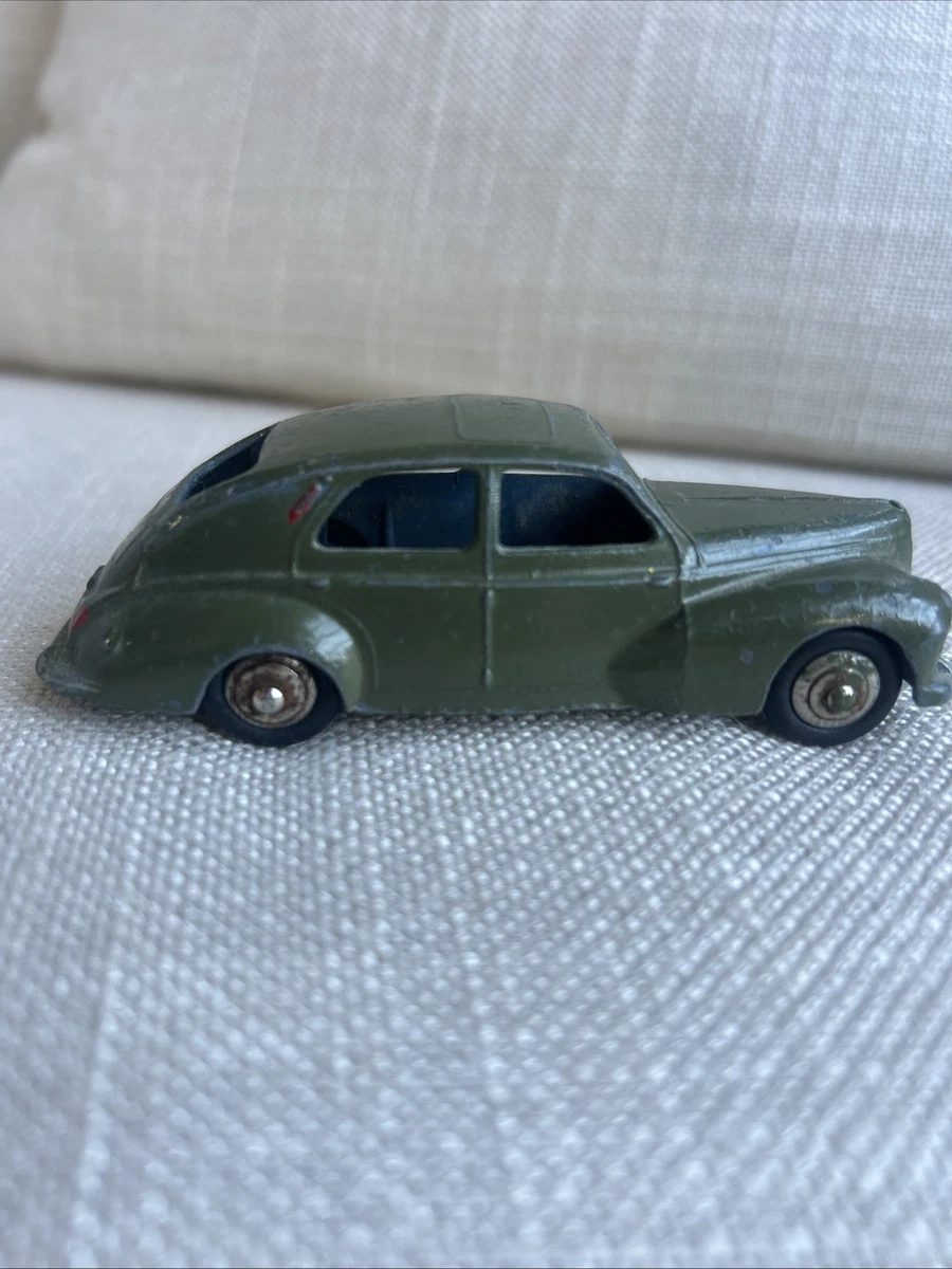 DINKY TOYS PEUGEOT 203, Made In France, Meccano EUR 25,50 - FR