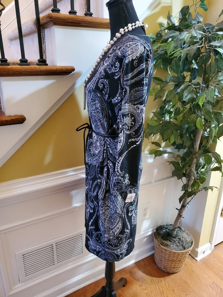 TIANA B. Women's Shift Dress Stretch Black White Paisley Size 8 Belted - Image 4 of 4