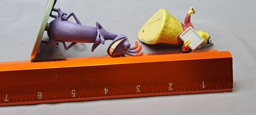 Disney Pixar Randall villain lizard and Roz Slug Monsters Inc toy figure - Picture 8 of 8