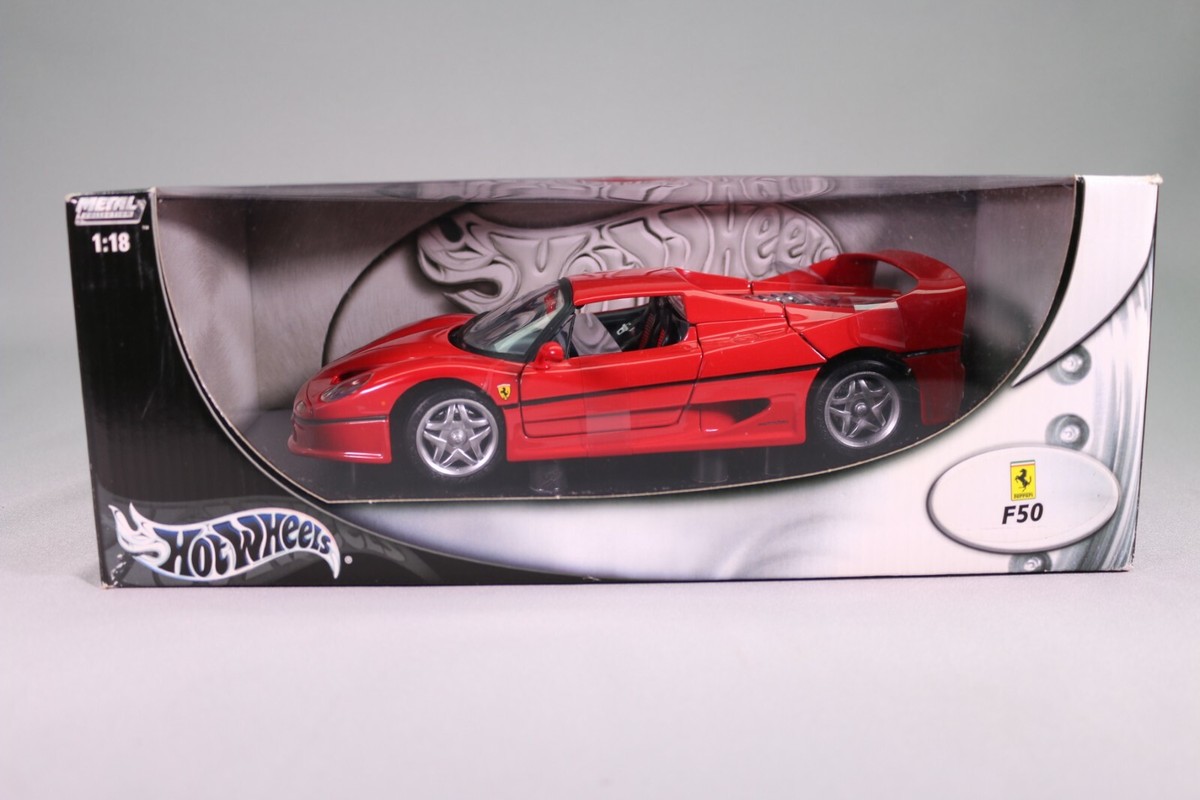 HotWheels 1:18 Ferrari 250 GT SWB Berlinetta Passo Corto #14 Le Mans 24 Hours 1961 Elite W1181