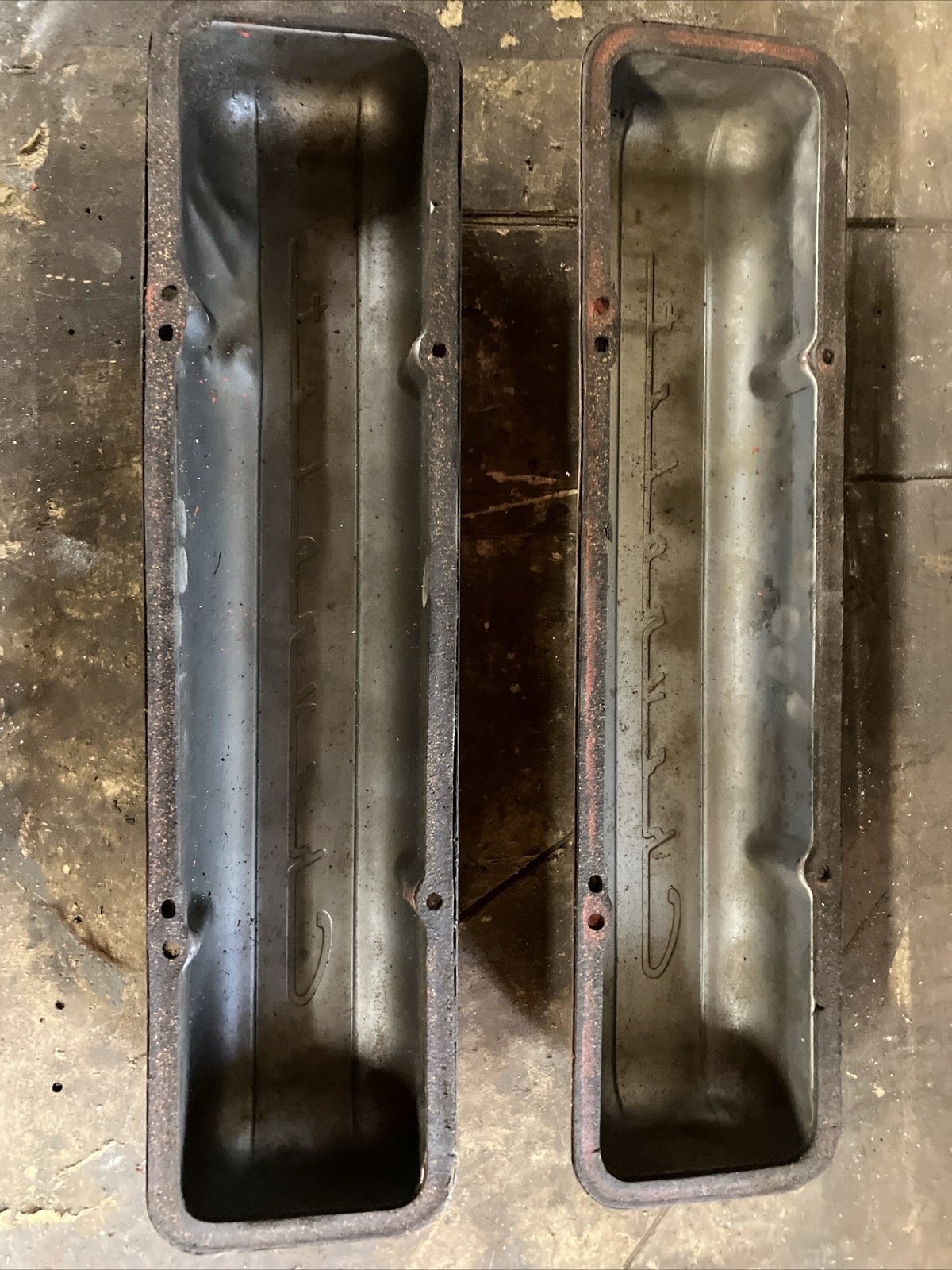 ORIGINAL SBC SMALL BLOCK CHEVY 327 283 SCRIPT VALVE COVERS STAGGERED HOLES eBay