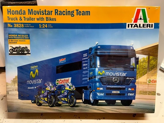 1 24 scale truck and trailer