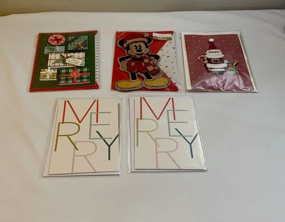 5 Hallmark Signature Christmas Cards with Envelopes and In Cellophane Pack. 3D - Image 2 of 4