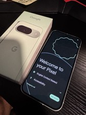 Google Pixel 9 Smartphone Green Bar Style Mob...