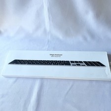 Apple Magic Keyboard with Touch ID and Numeri...