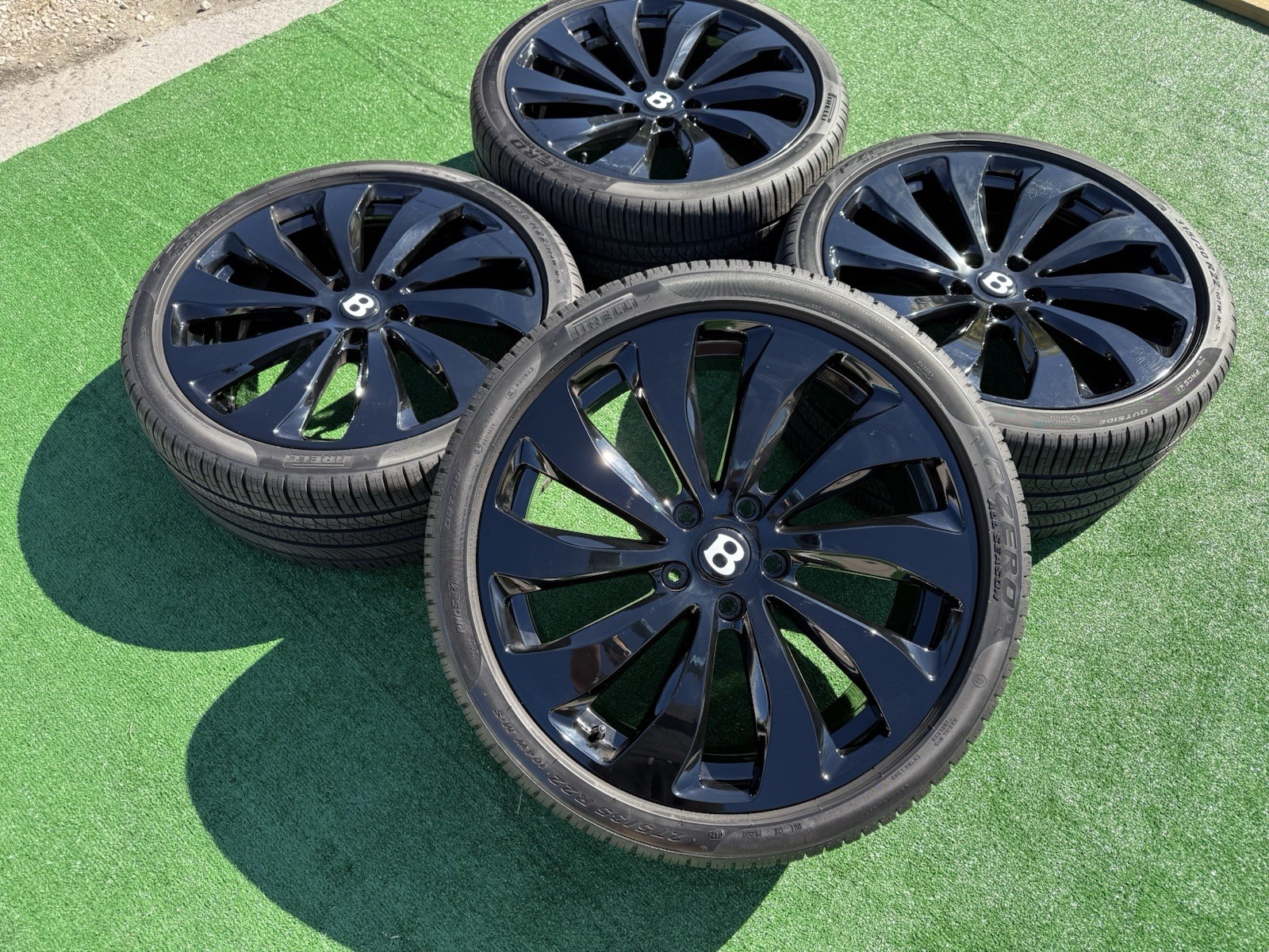 22" OEM Bentley Continental GTC wheel & Tire package 2020&UP 22x9/22x10.5