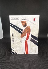2010-11 Panini Rookies & Stars - LeBron James #40