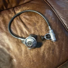 Vintage Aqua Lung Calypso III 1st & 2nd Stage Scuba Regulator