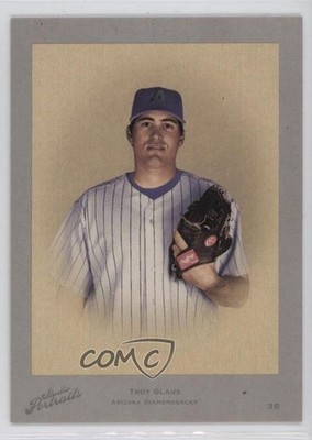 2005 Donruss Studio Portraits Zenith White 66/70 Troy Glaus #SP-90 7ov