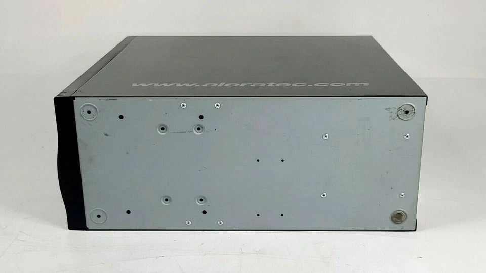 Aleratec 1.5 HDD Copy Cruiser IDE/SATA High-Speed Duplicator  - Image 4 of 4