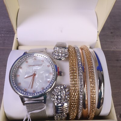 New Adrienne Vittadini Ladies Watch And Bracelet Gift Set | eBay display picture 1