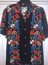 Paradise Found Honolulu Hawaii MACAW Parrot & Flowers Hawaiian Shirt Size M
