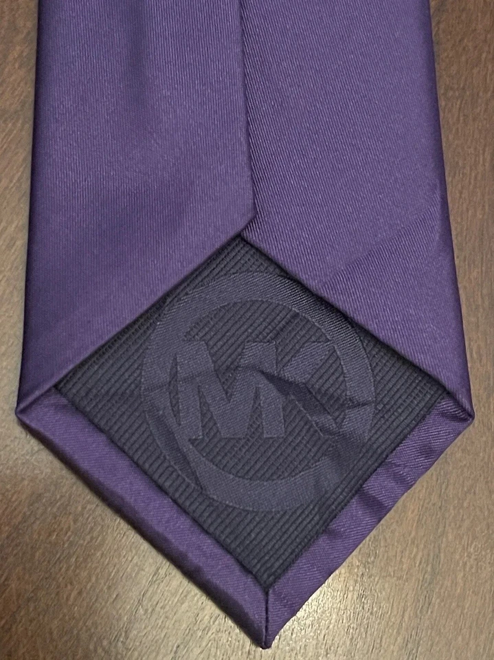 Corbata de cuello Michael Michael Kors púrpura 100 % seda para hombre hecha en China” Foto 2 de 4