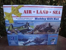 Air-Land-Sea Military 3 in 1 Hobby Gift Set Assembly Kits by Atlantis #9001