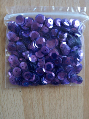 Pailletten metallic Pailetten 8mm gewölbt 15g lila 2 glänzend Basteln Nähen NEU