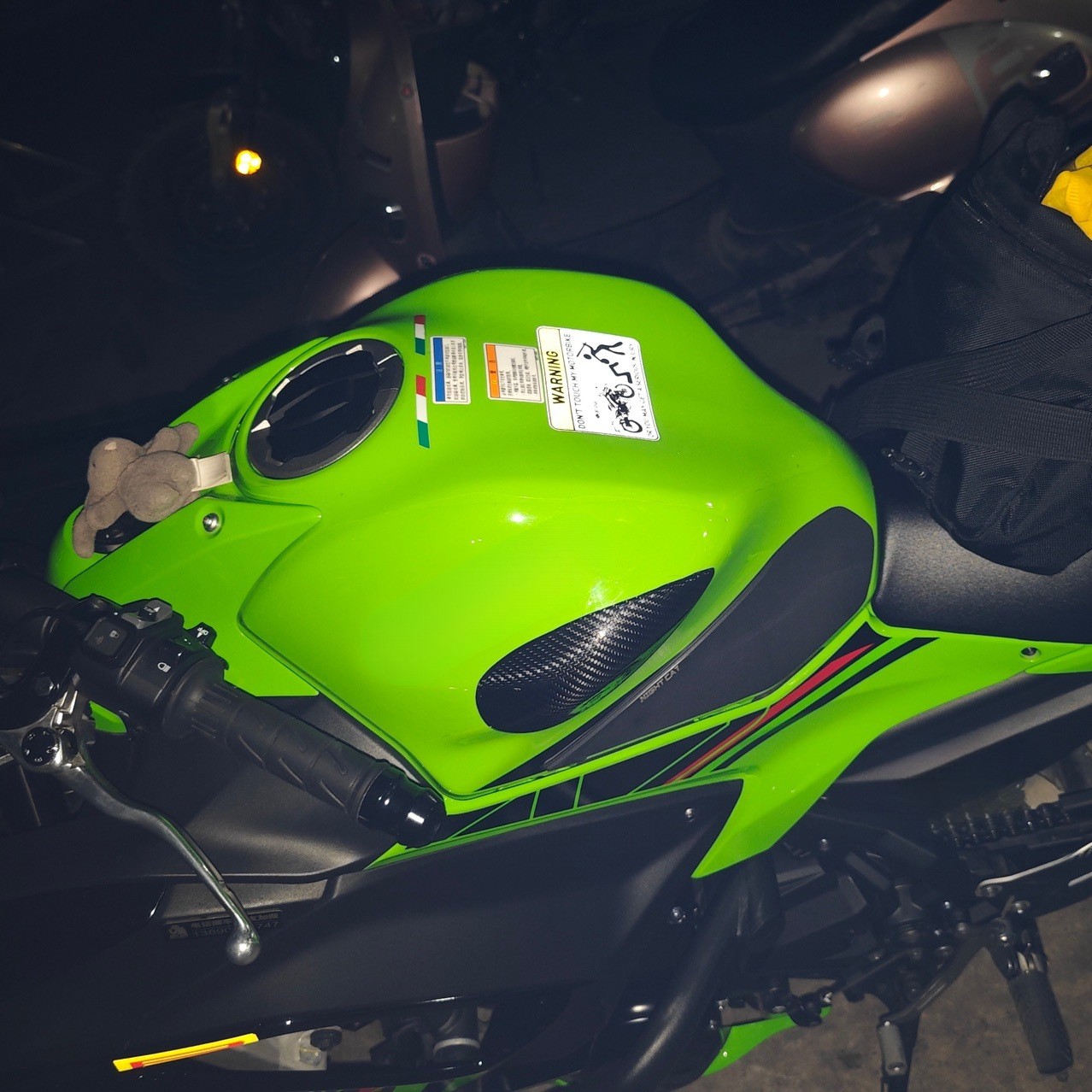 For Kawasaki Ninja 650 Z650 17-23 Fuel Tank Guard Carbon Fiber Protective Cover