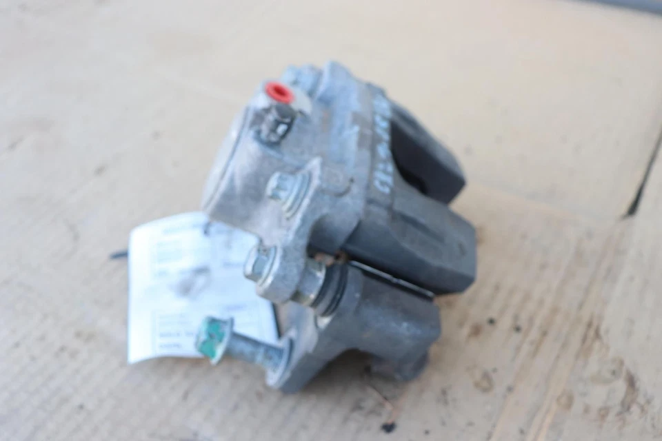 Pinza de freno trasera izquierda Genesis G80 2018-2020 3,8 L OEM Foto 4 de 4