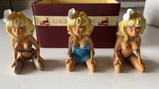 Figurines " Pin UP " Les 3 Colombes légérement dévétues . Leblon Delienne