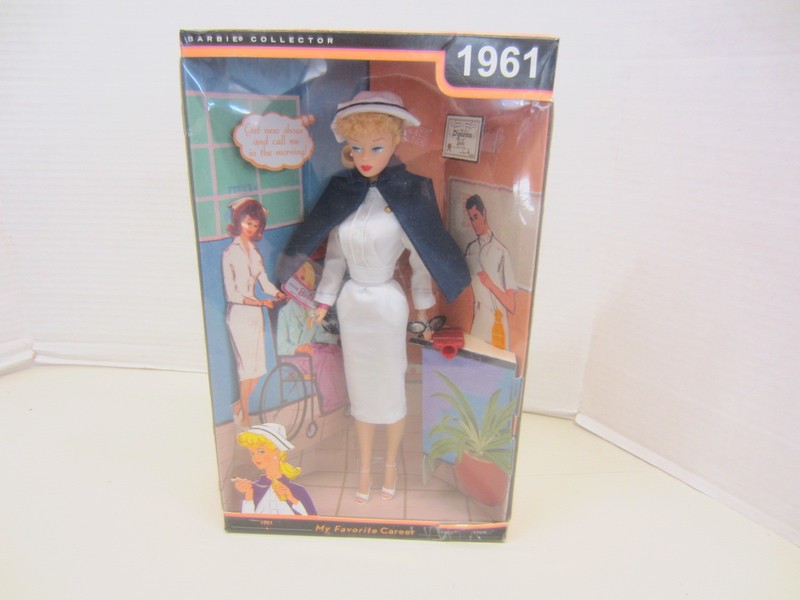 2009 Registered Nurse Barbie 1961 My Favorite Career Reproduction NRFB R4472