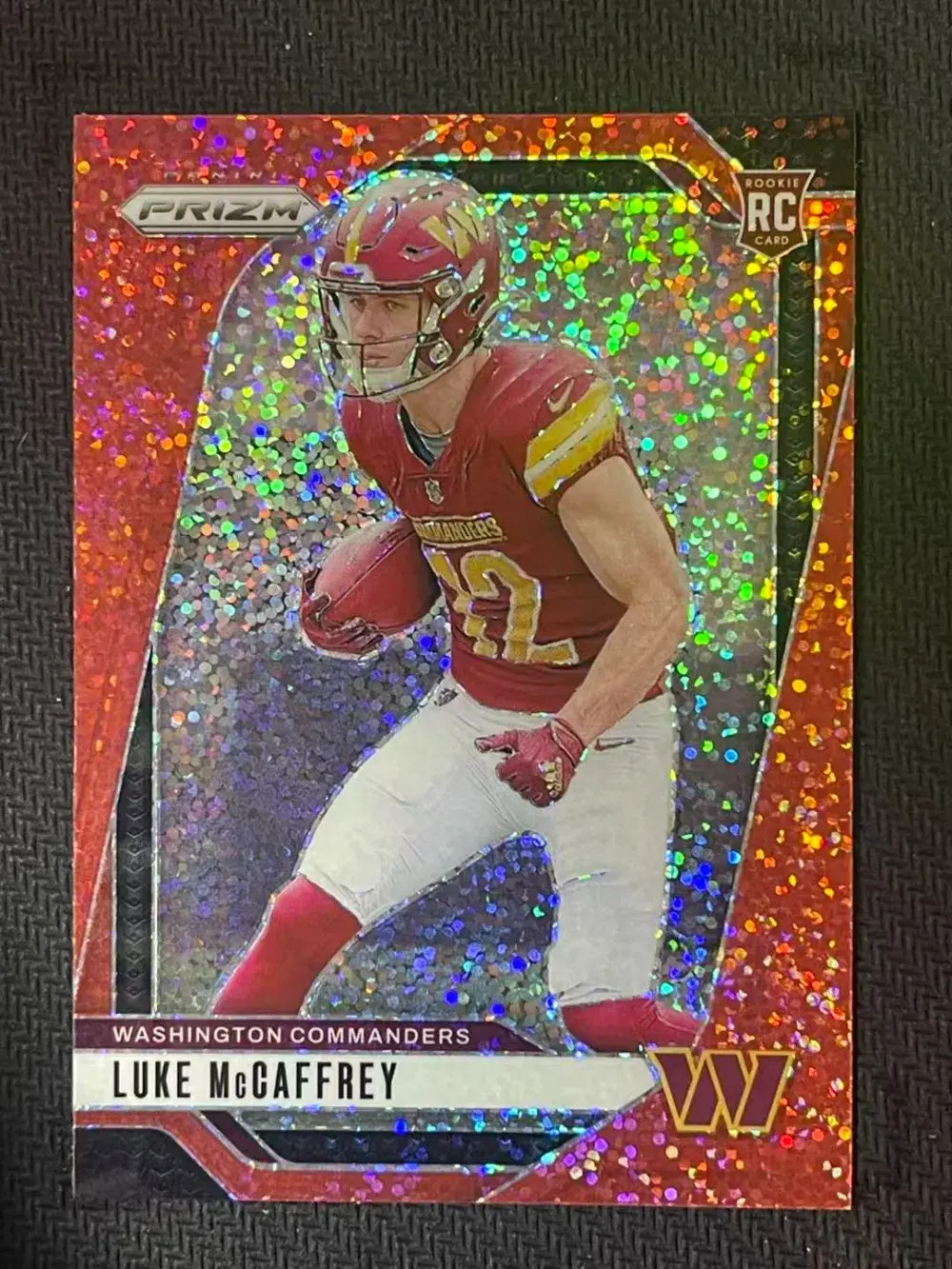 2024 Panini Prizm Luke McCaffrey RC Red Sparkle Rookie #367 Commanders -GL12