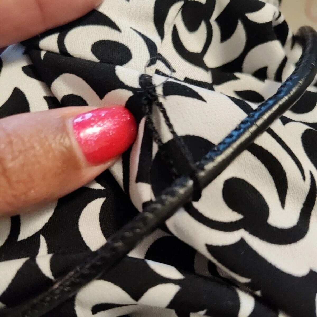 VETEMENTS Abito White Ho Black Market scollo a surplice senza maniche donna taglia S nero