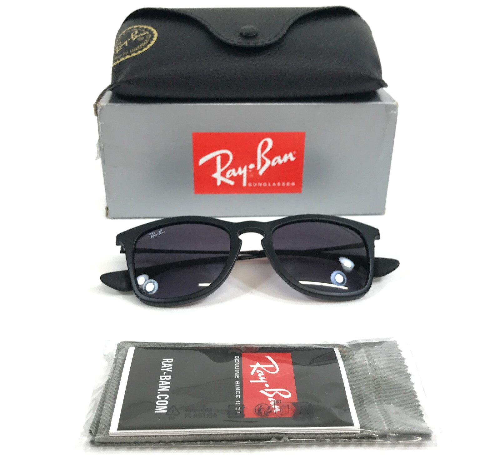 Солнцезащитные очки Ray-Ban RB4221 622/8G Резиновые черные со светло-серым и темно-серым градиентом