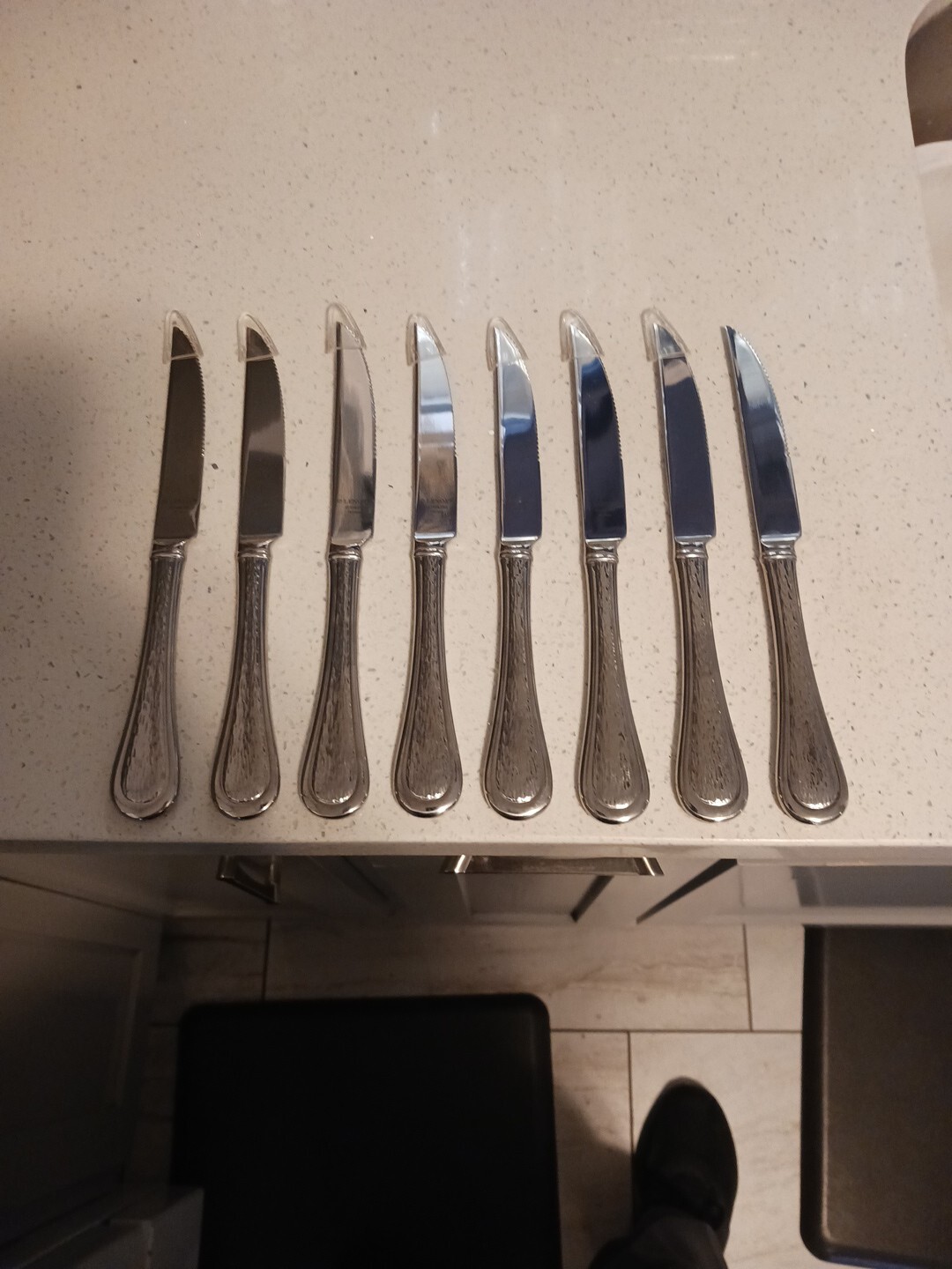 8 Steak Knives BARLOWE Lenox 18/10 Vietnam Glossy Stainless Steel