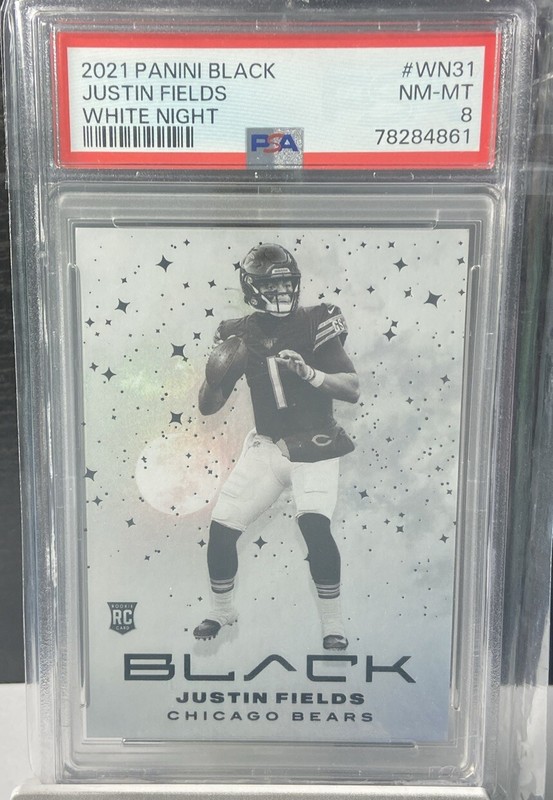 2021 Panini Black White Night Justin Fields SSP RC PSA 8 Kansas City Chiefs 🔥🔥