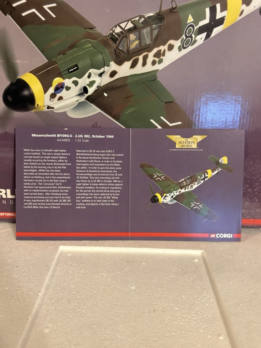 NEW CORGI AVIATION ARCHIVE AA34905 WORLD WAR II MESSERSCHMITT