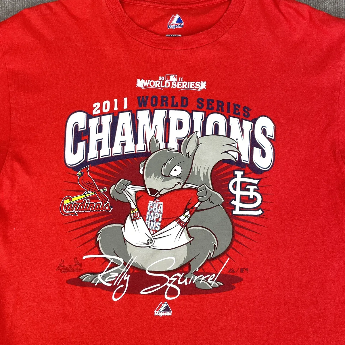 Cardinals put 'Rally Squirrel' on World Series ring