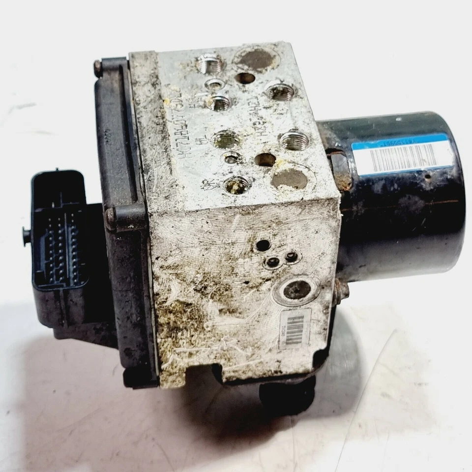 Насосная установка ABS для Volkswagen Passat B6 05-10 3C0614109C - Изображение 2 из 4