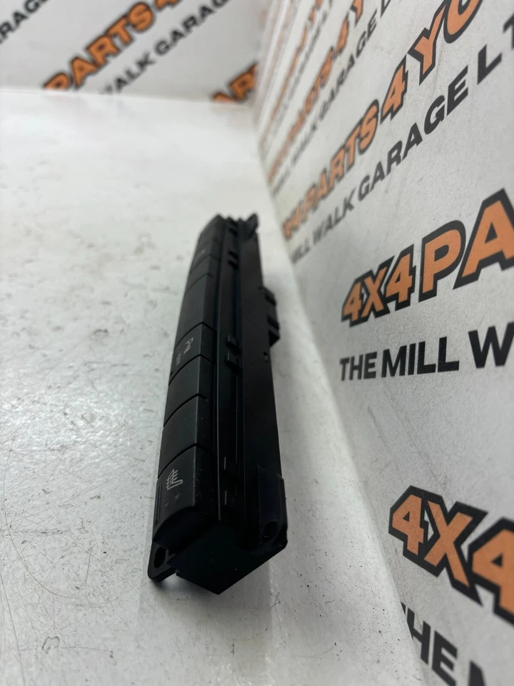 2006 JEEP COMMANDER 3.0 CRD HEATER SEAT ESP OFF CONTROL SWITCH P5601694AE - Image 3 of 4