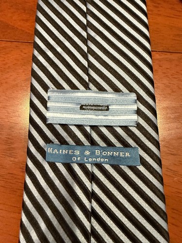 Haines & Bonner Silk Tie Light Blue & Navy Slant Stripe Men’s Necktie 3.25W 57L - Picture 4 of 8