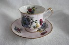 Vintage Paragon Fine Bone China Floral Design Footed Teacup and Saucer — photo 4