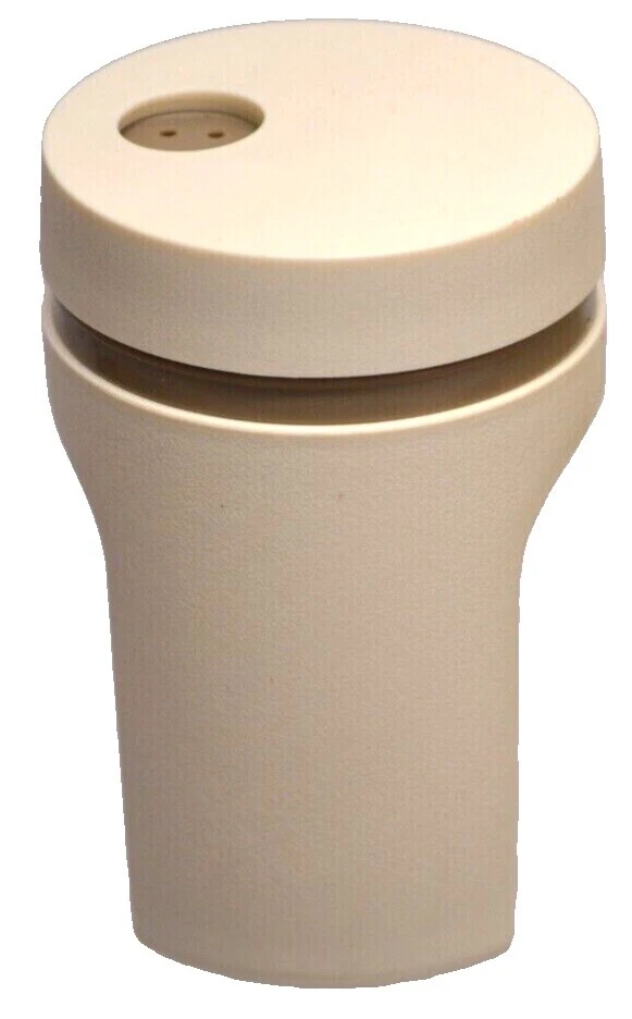 Tupperware Salt & Pepper Salts&Pepper Shakers