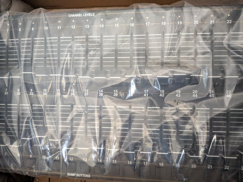 New Leviton N7024-D00 7000 Series 24/48 Channel DMX Lighting Console, Micro-Plex