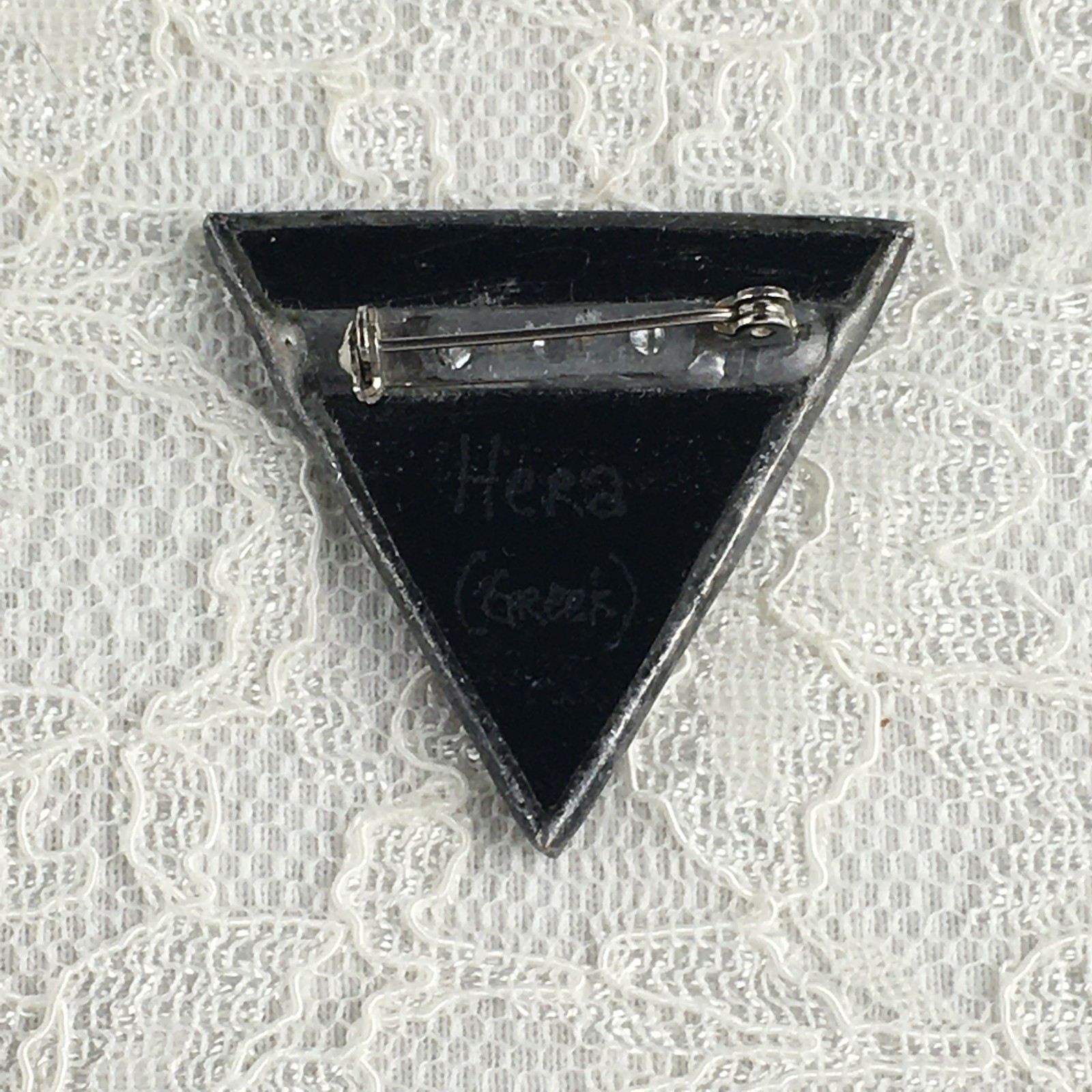 Brooch Hand Crafted Signed Hera Triangular Irides… - image 4