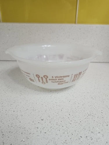 VINTAGE GLASBAKE Homemaker Measurements Mixing Bowl BROWN BOWL KITSCH VGC
